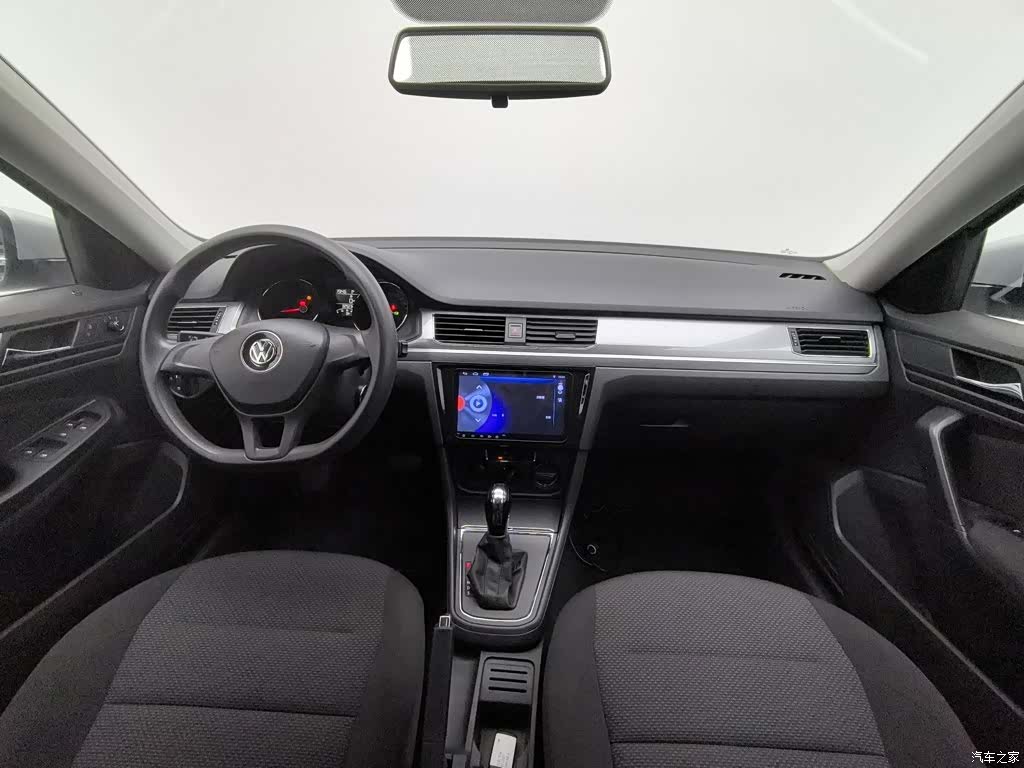 Volkswagen Bora, 2017 все фото