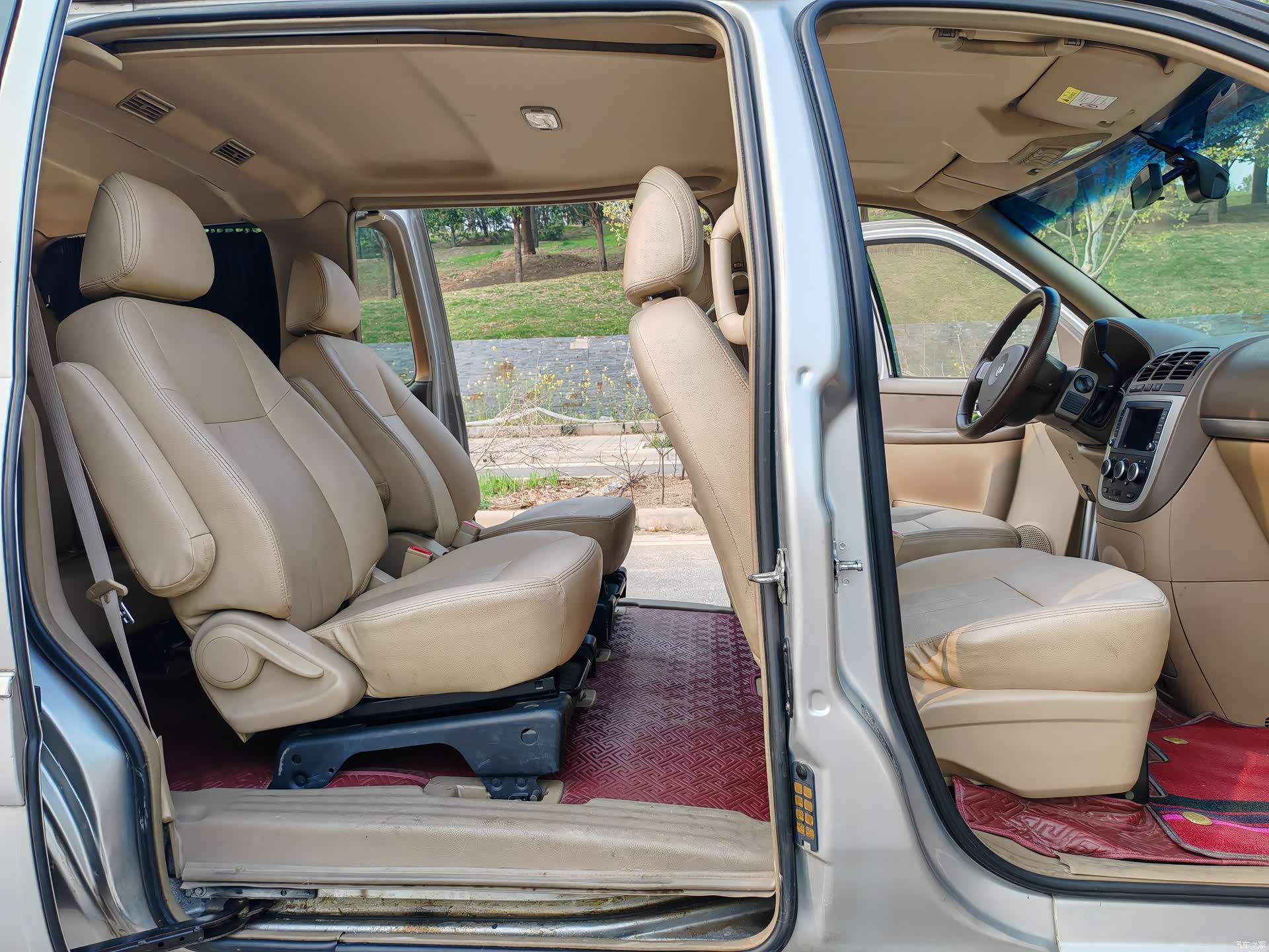 Buick GL8, 2015 10