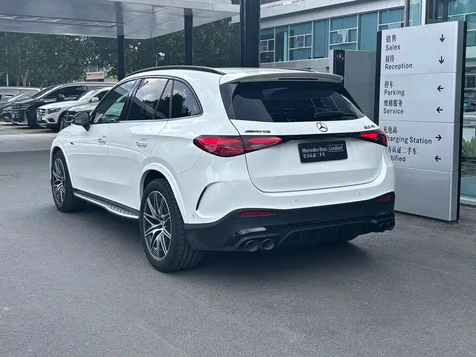 Mercedes-Benz GLC AMG