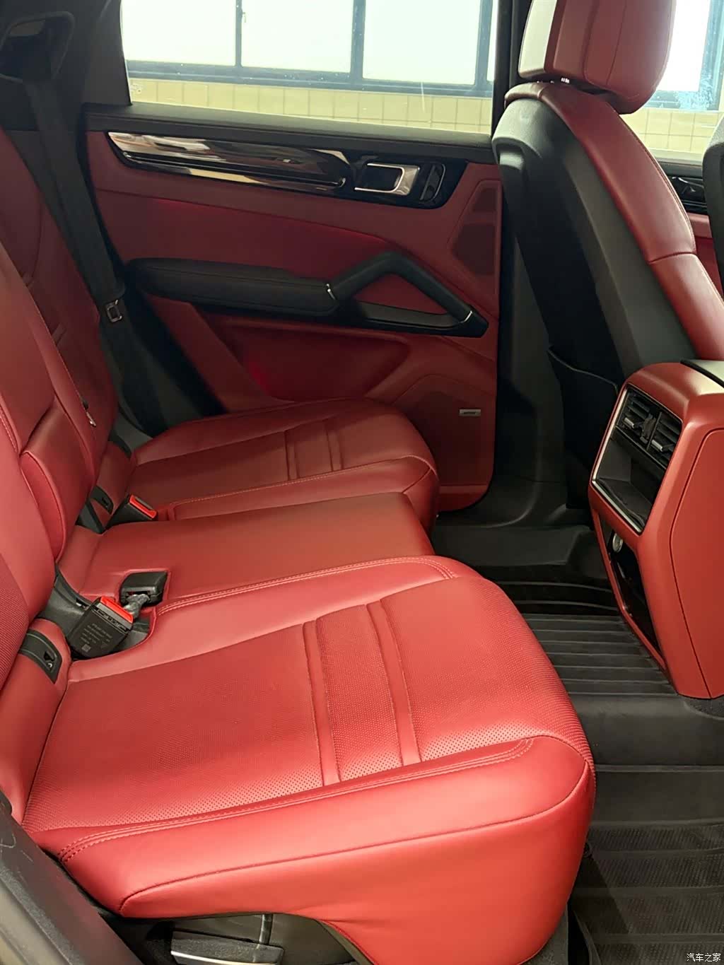 Porsche Cayenne, 2019 6