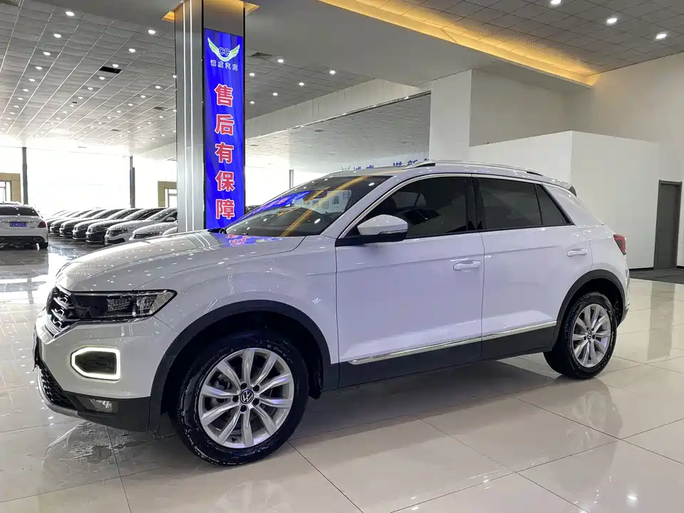 Volkswagen T-ROC exploring Songs