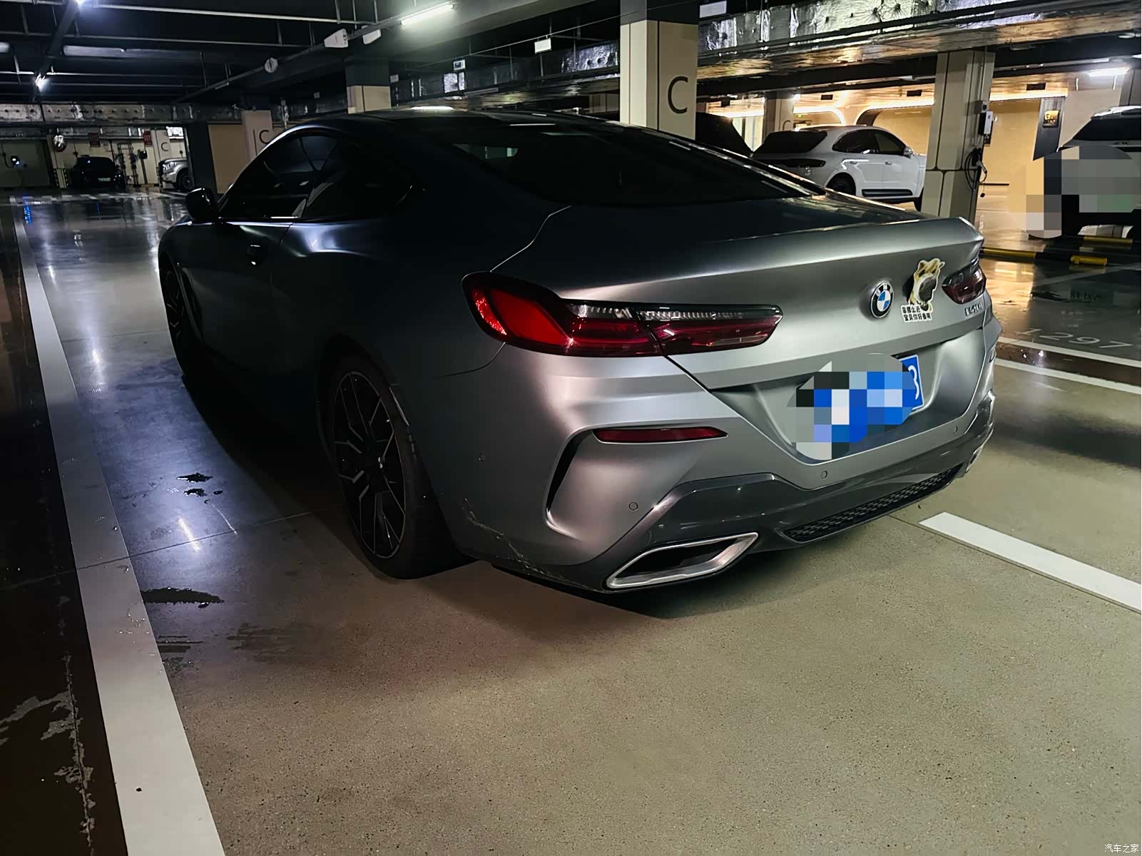 BMW 8 Series, 2024 6