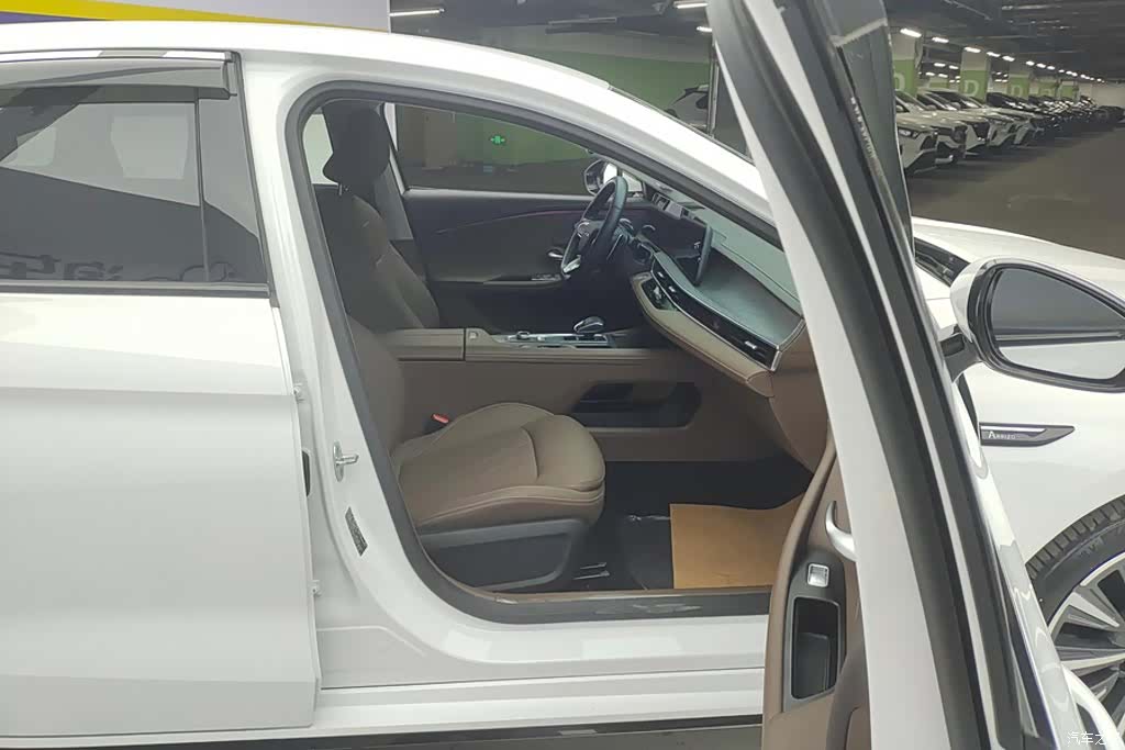 Chery Arrizo 8, 2024 8