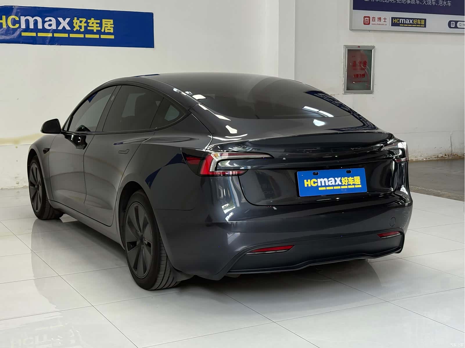 Tesla Model 3, 2024 6