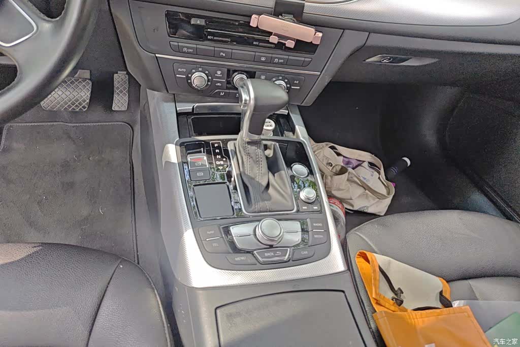 Audi A6L, 2015 16