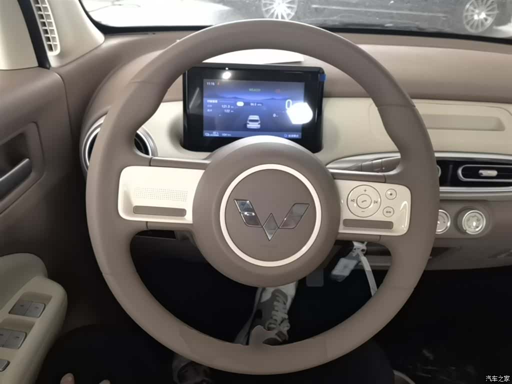 Wuling MINIEV, 2026 11