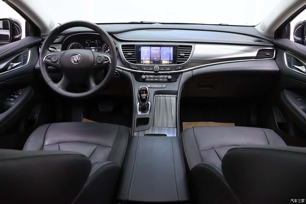 Buick LaCrosse, 2022 22