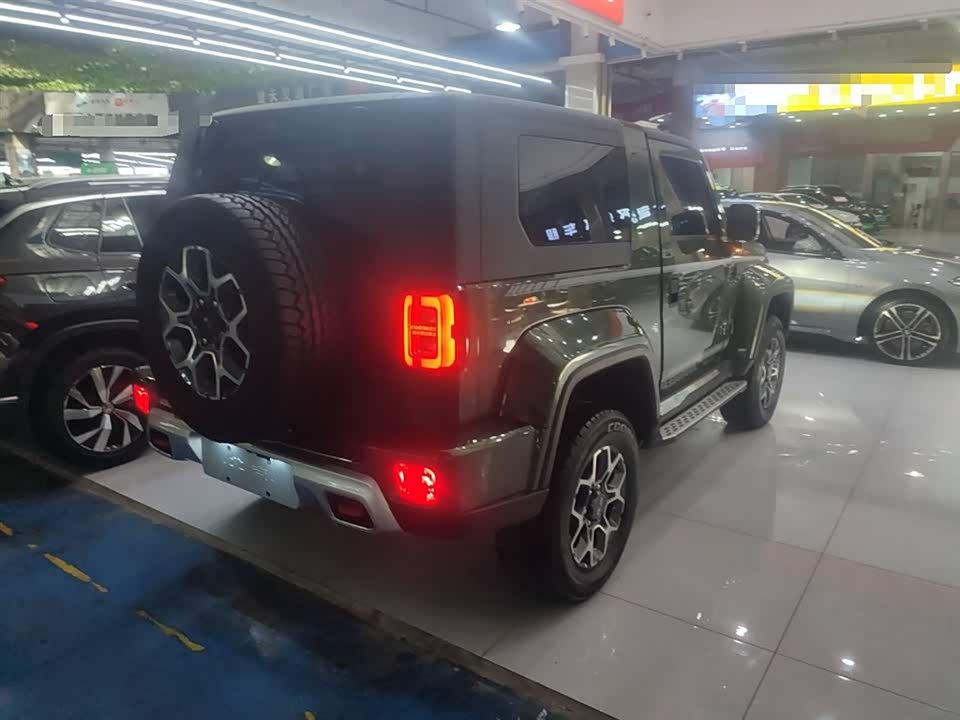 Beijing BJ40
