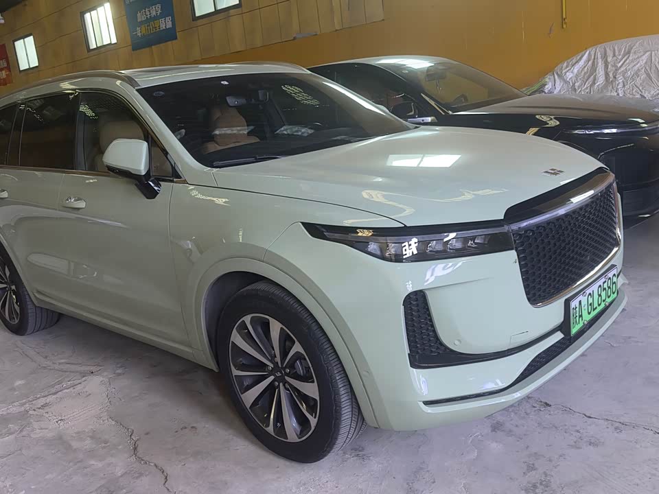 Li Auto Ideal ONE