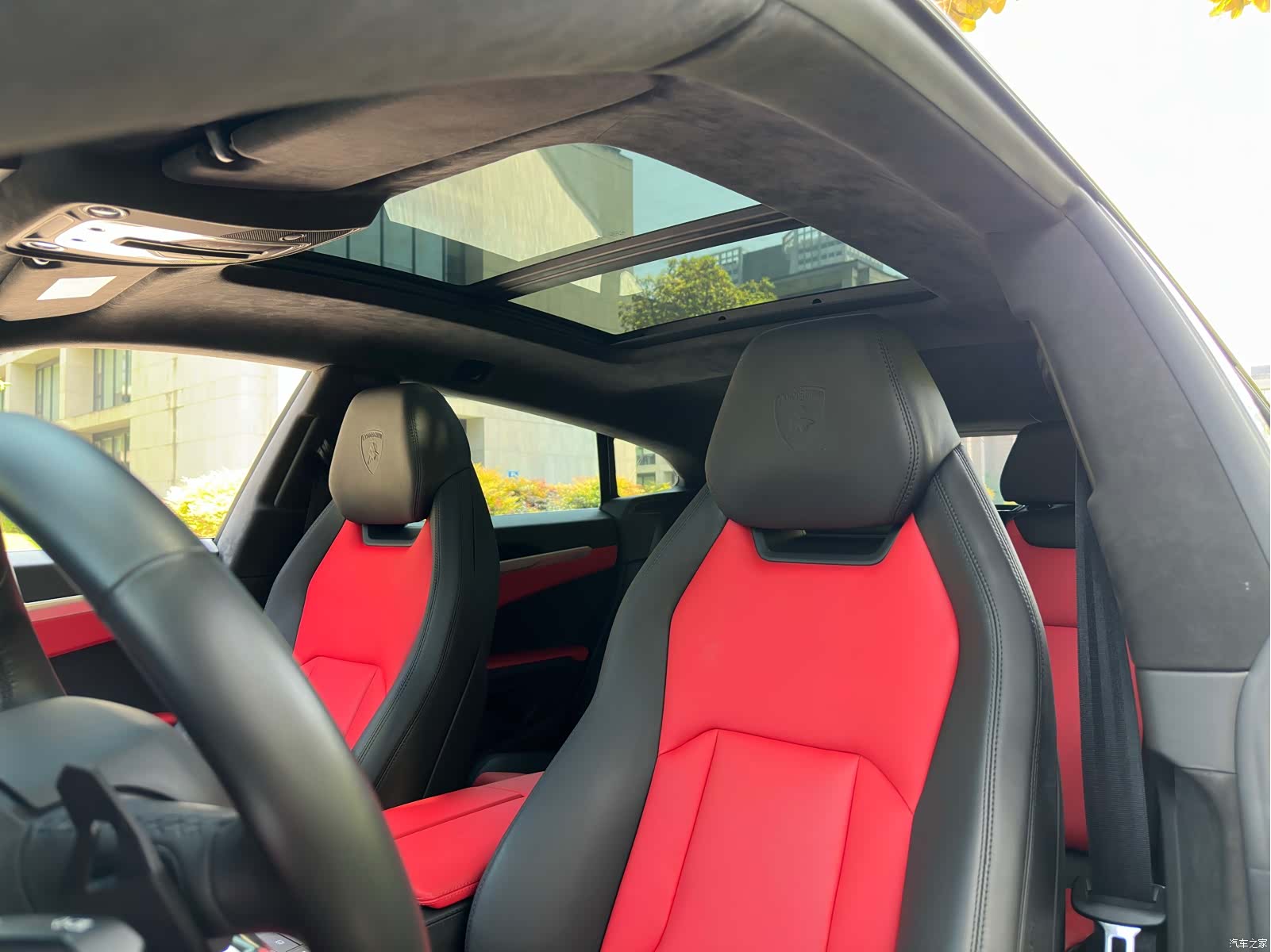 Lamborghini Urus, 2019 28