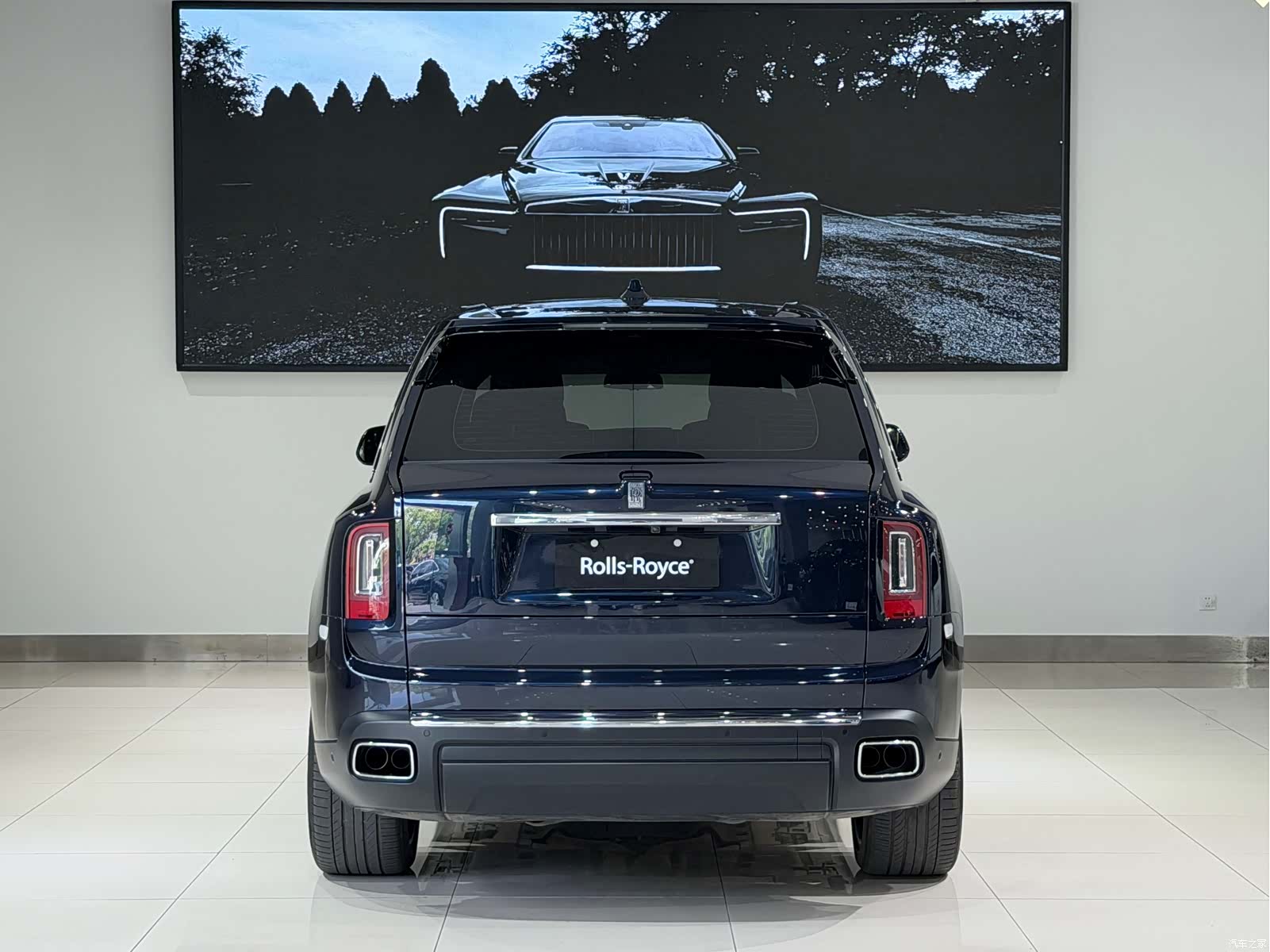 Rolls-Royce Cullinan, 2021 4