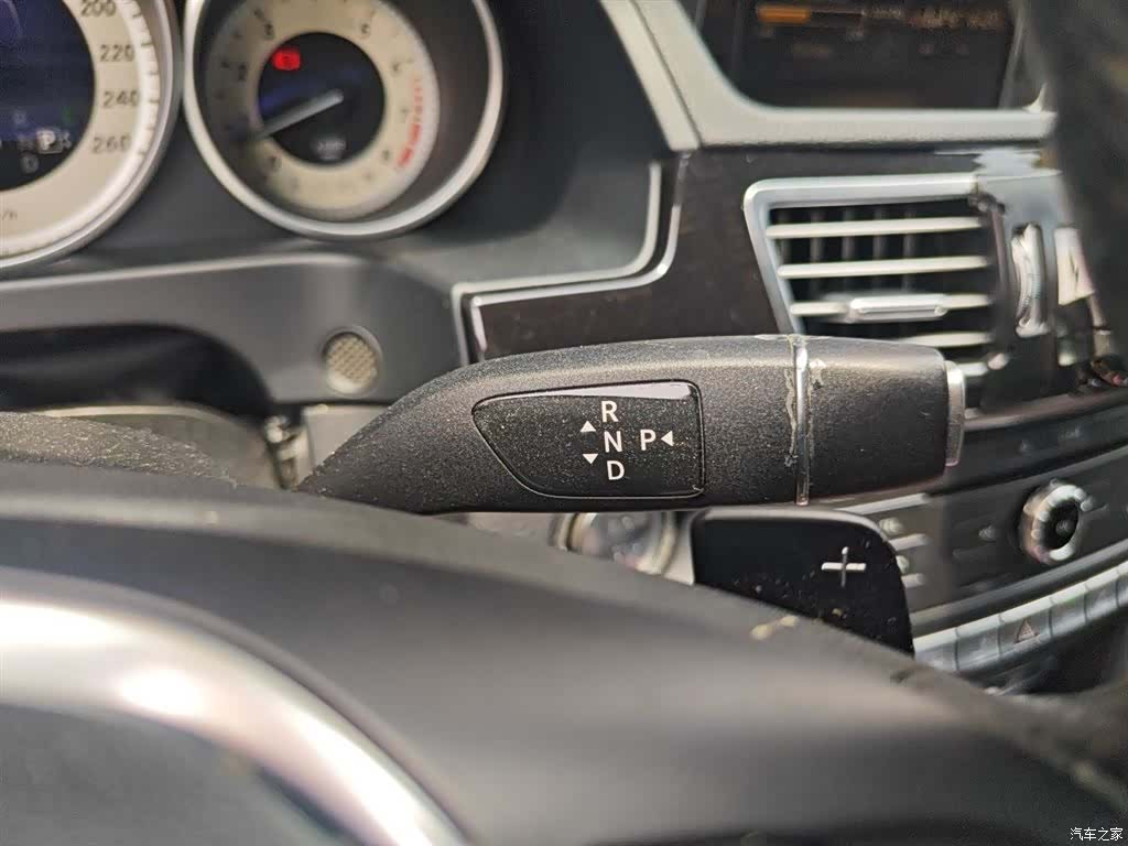 Mercedes-Benz E-Class, 2015 7