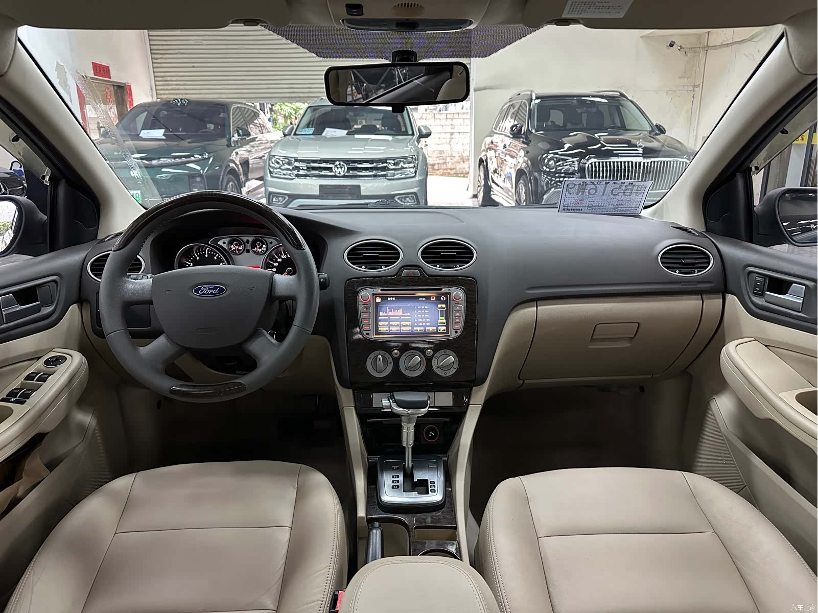 Ford Focus, 2012 10
