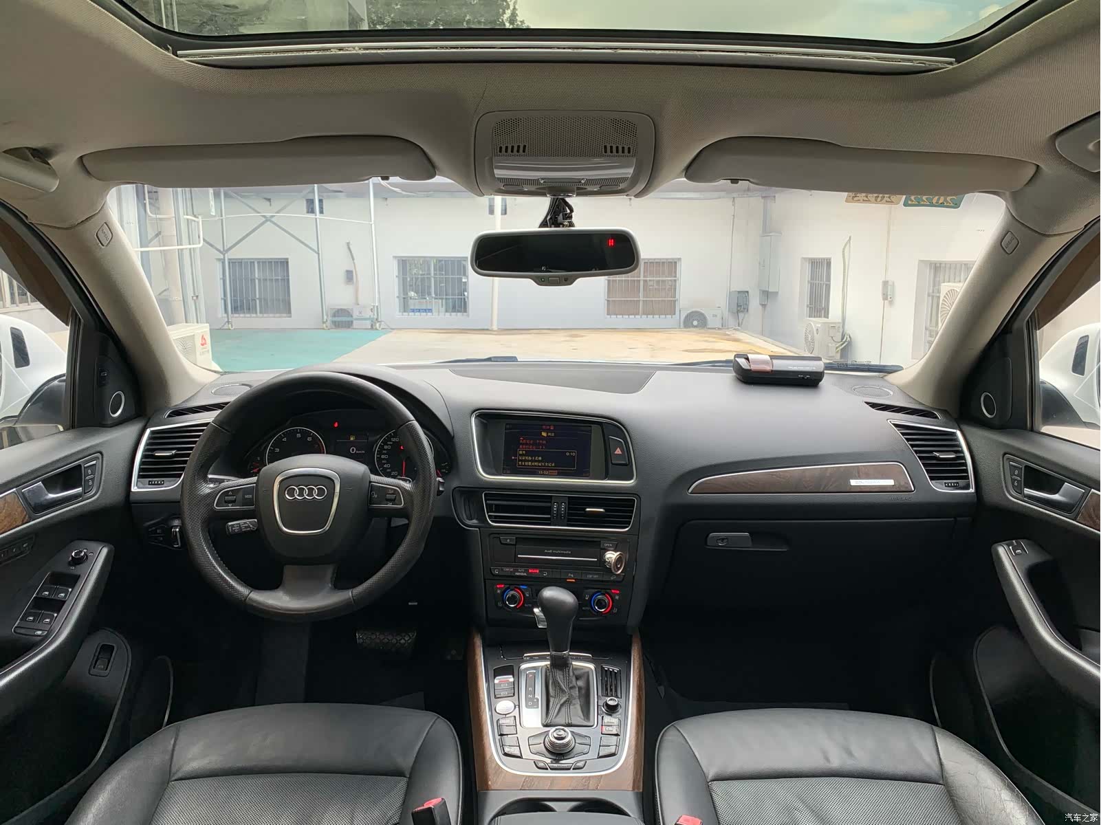 Audi Q5, 2010 все фото