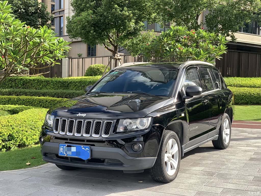Jeep Compass, 2015 1
