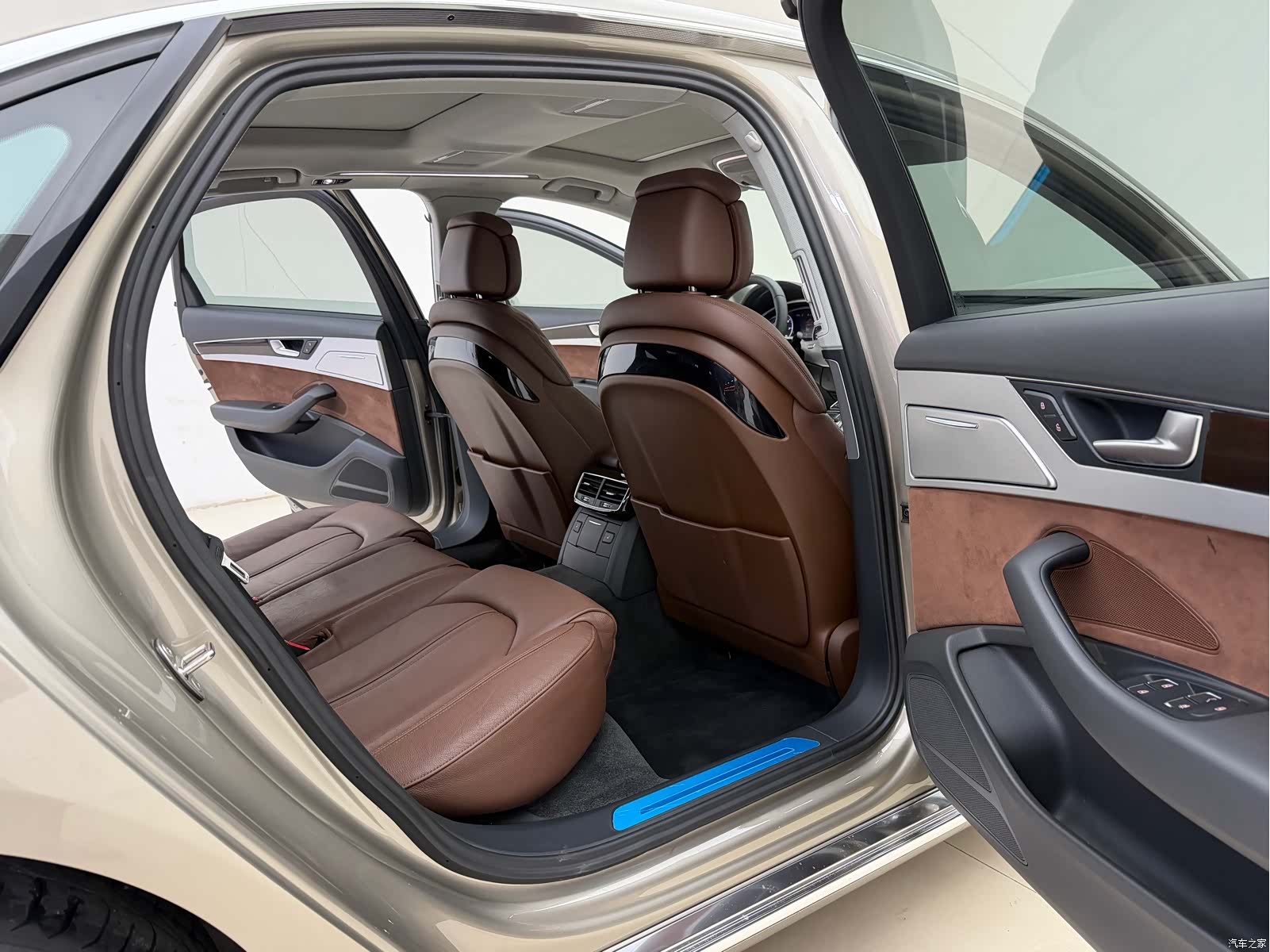 Audi A8L, 2015 17