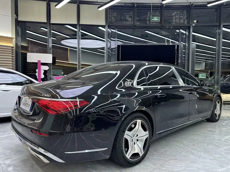 Mercedes-Benz Maybach S-class