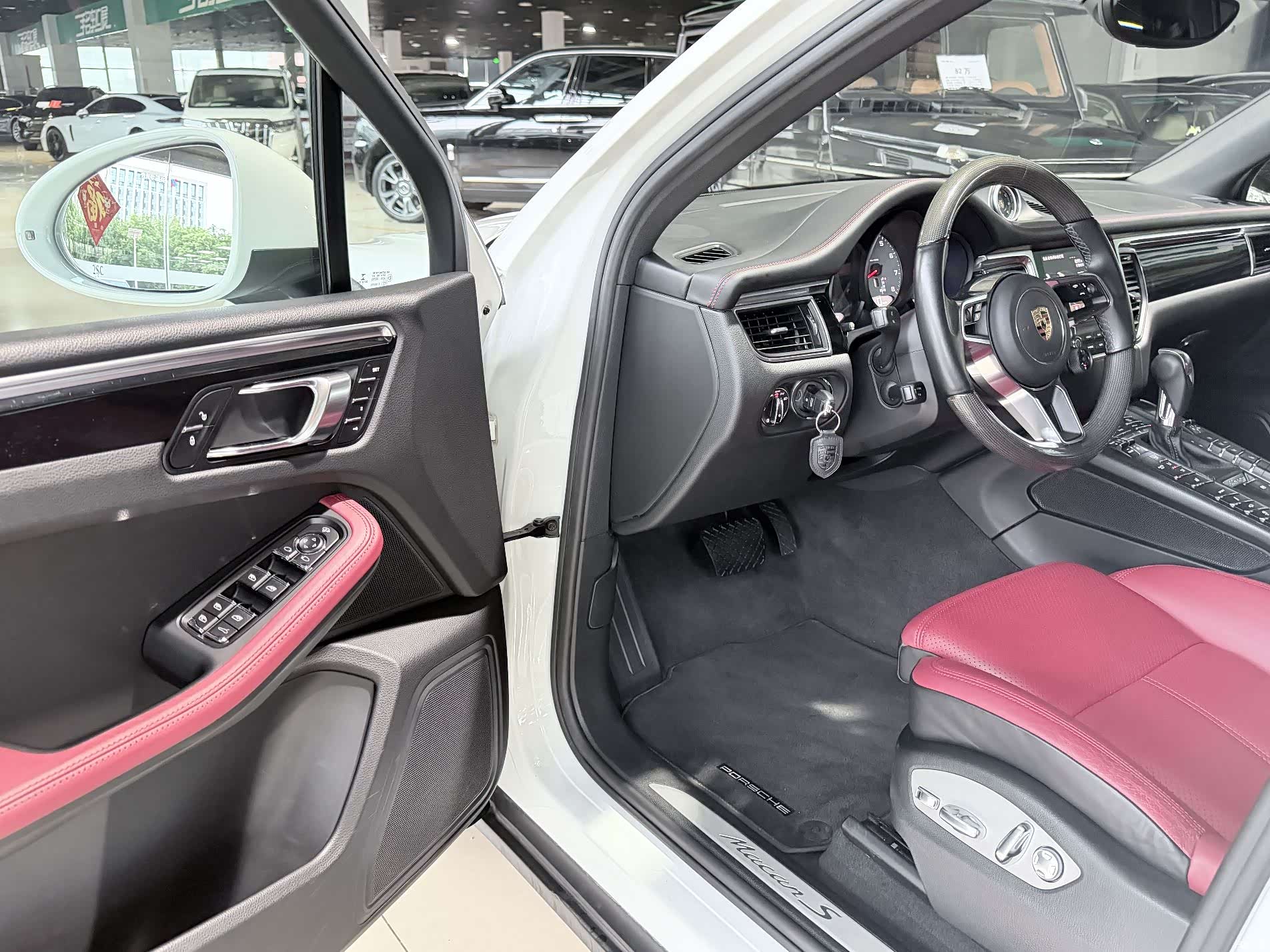 Porsche Macan, 2017 2