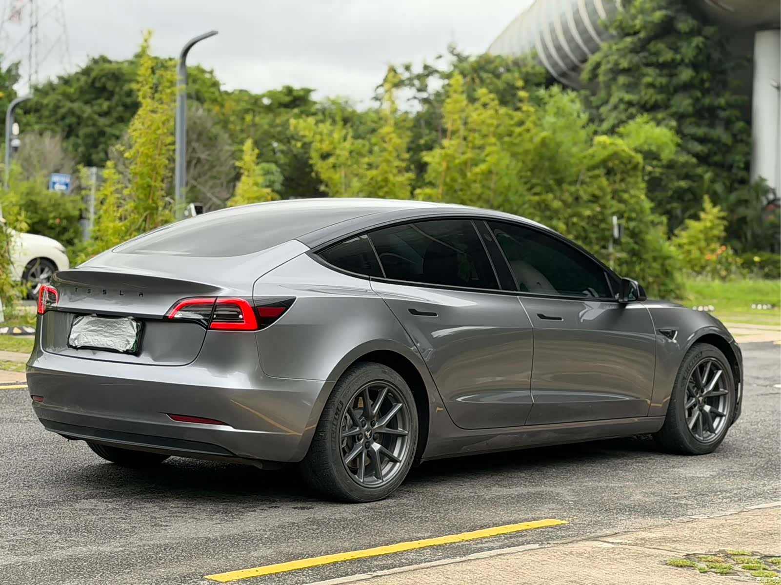 Tesla Model 3, 2023 12