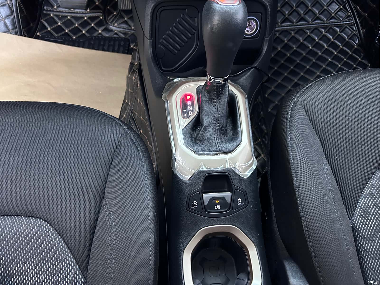 Jeep Renegade, 2018 17