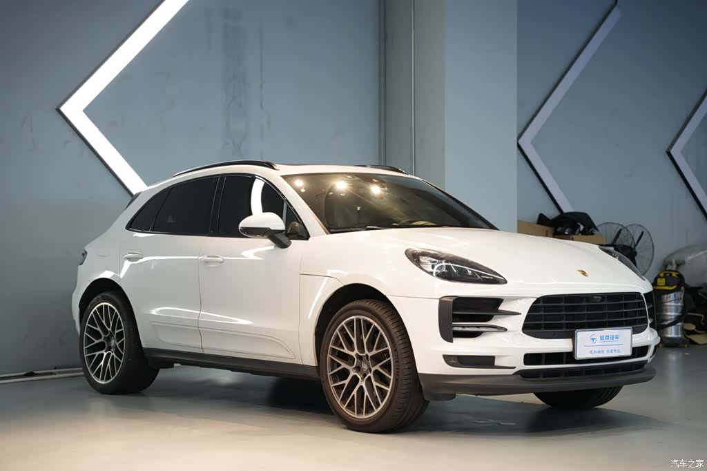Porsche Macan, 2020 3