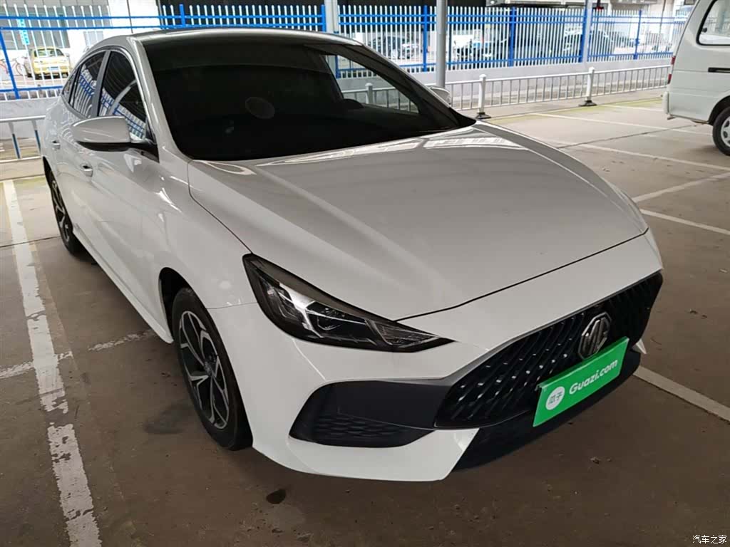 MG MG5, 2023 4