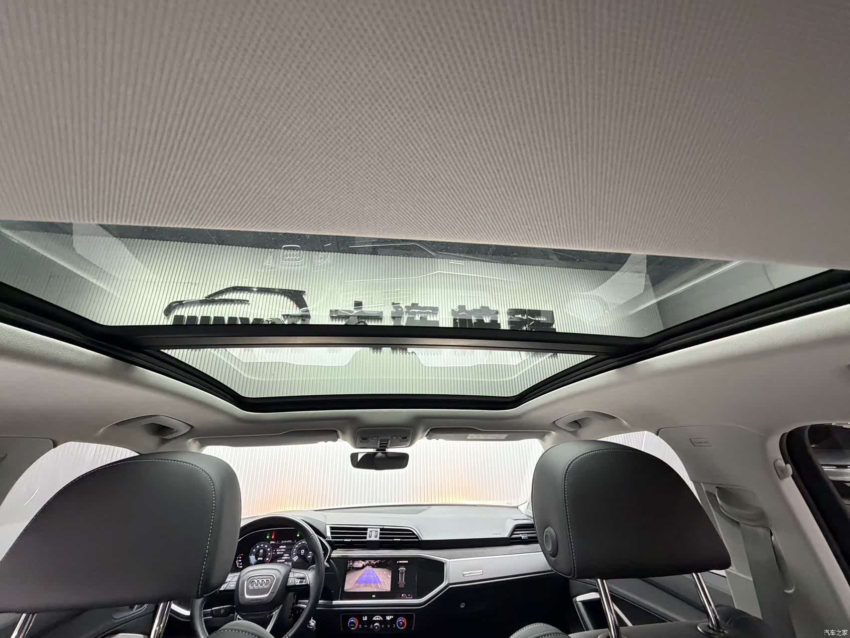 Audi Q3, 2022 21