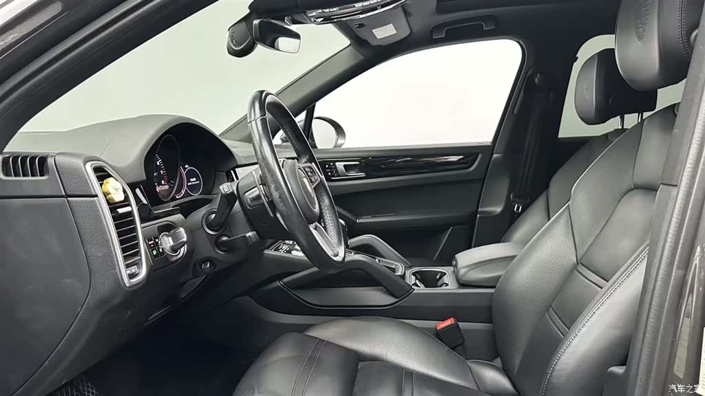 Porsche Cayenne, 2020 15