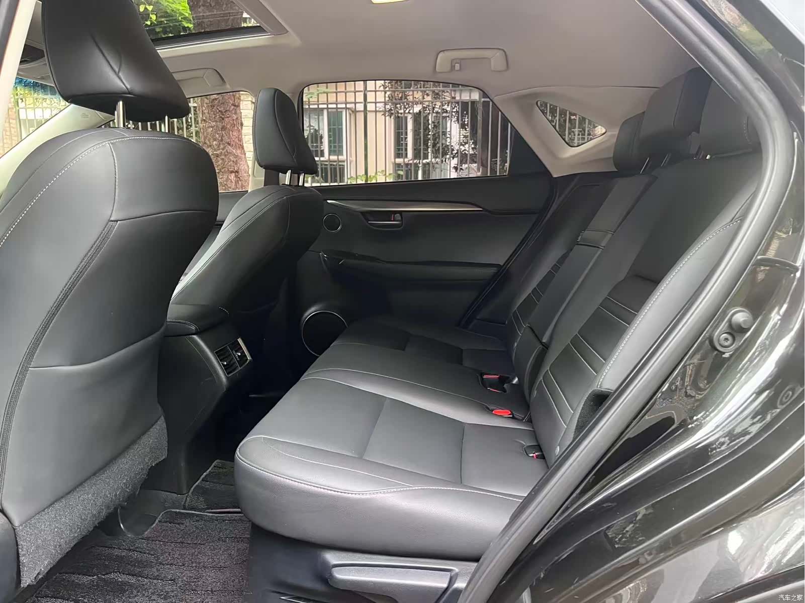 Lexus NX, 2017 13