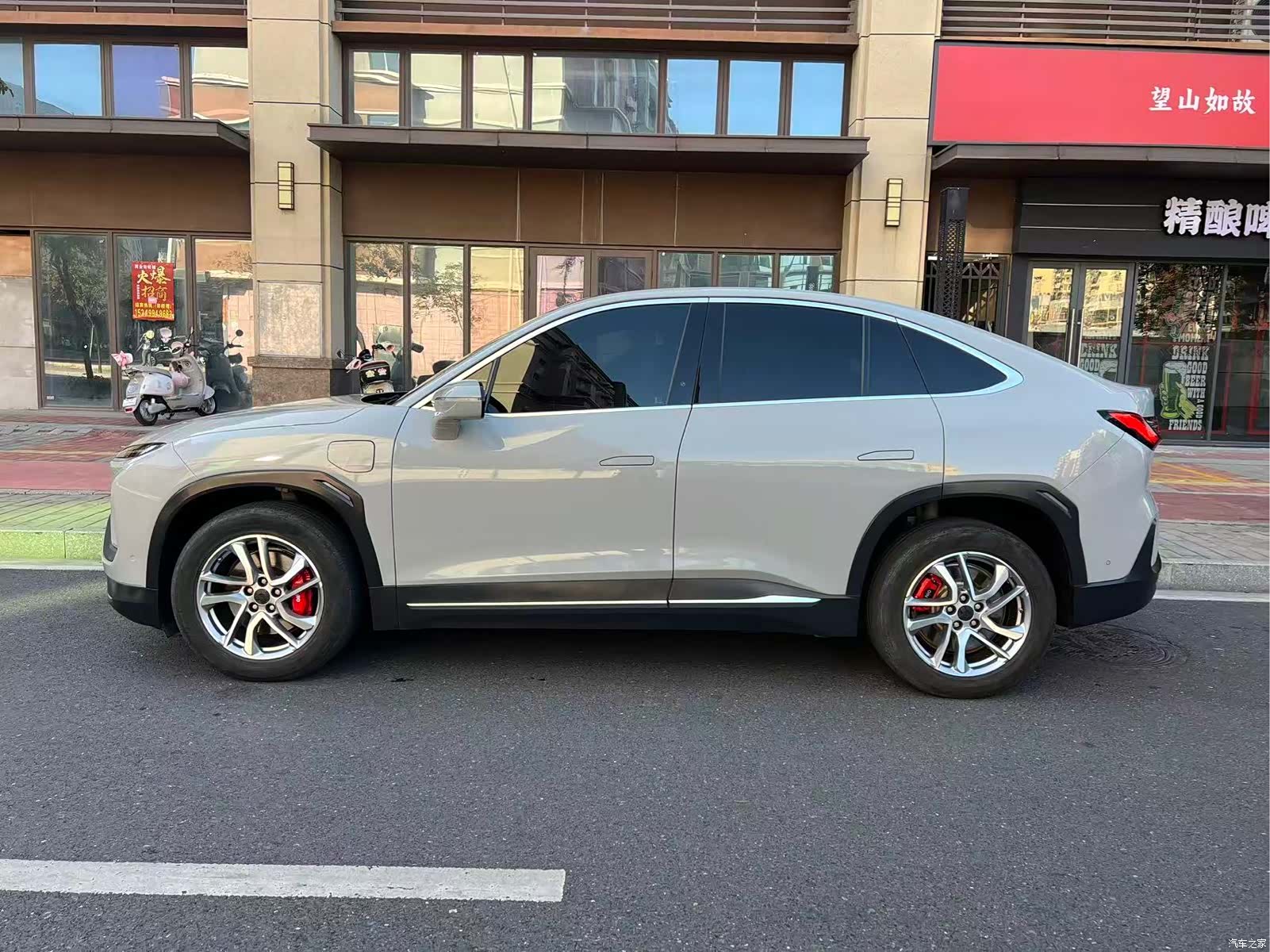 NIO EC6, 2021 4
