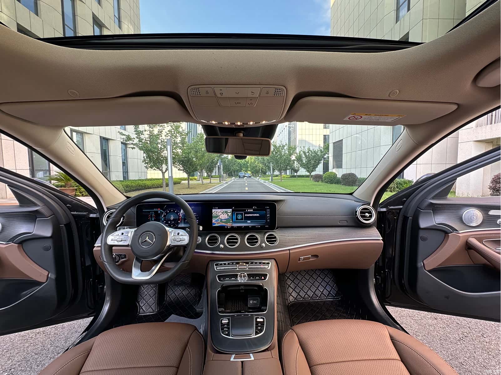 Mercedes-Benz E-Class, 2020 16