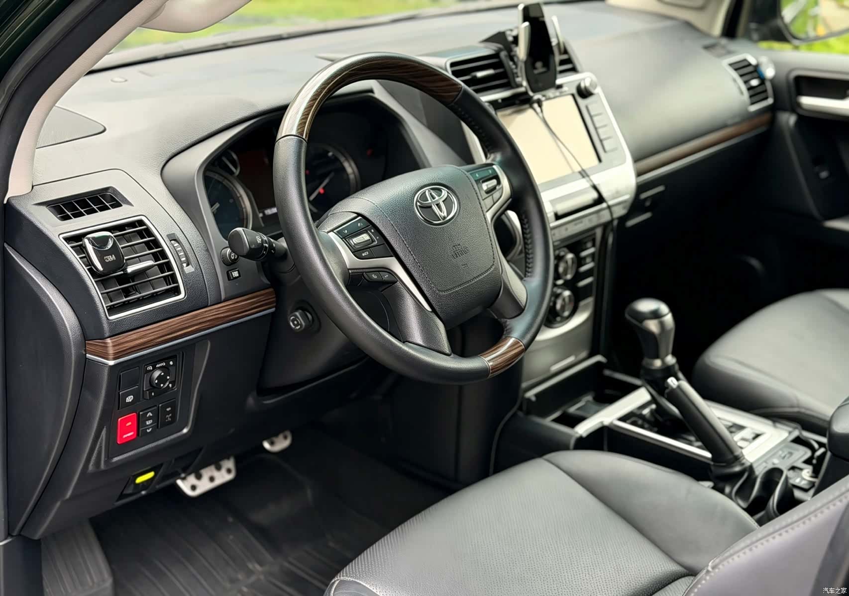 Toyota Prado, 2019 все фото
