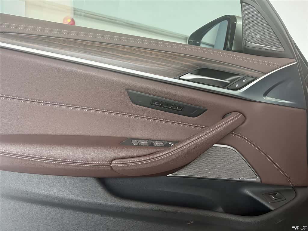 BMW 5 Series, 2021 15