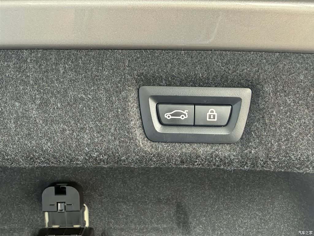 BMW 5 Series, 2021 30