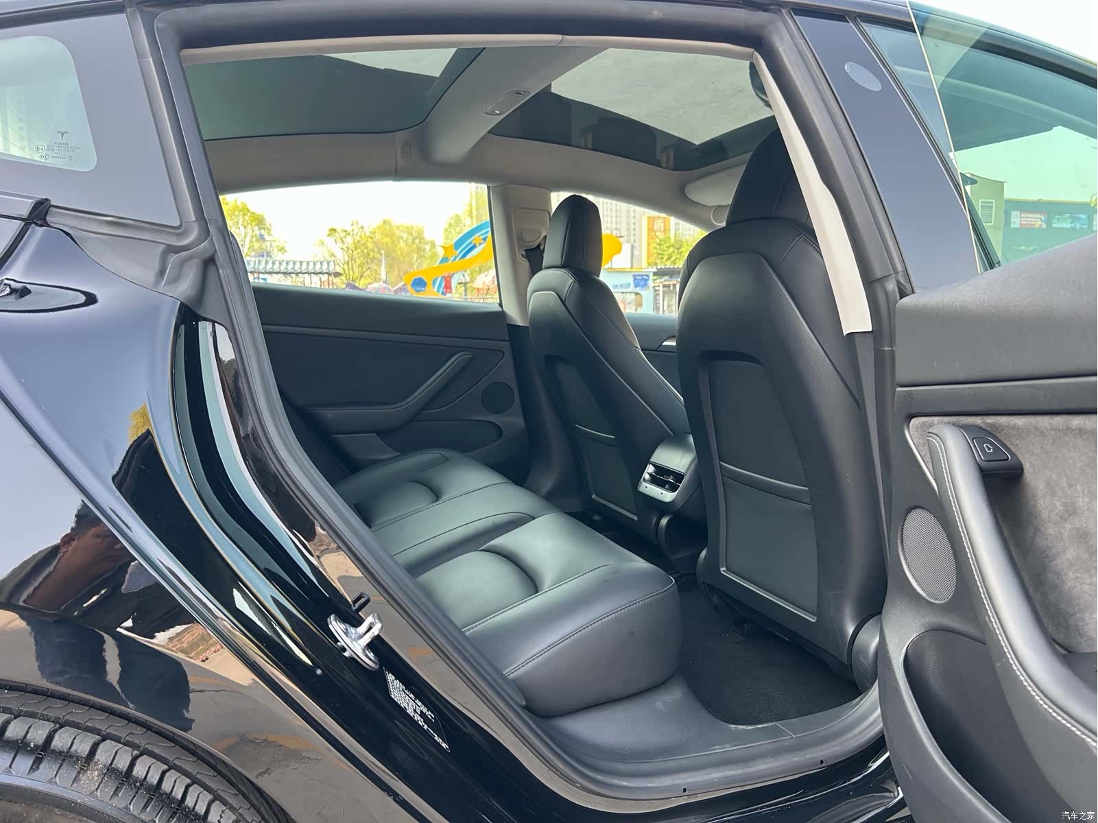 Tesla Model 3, 2021 9
