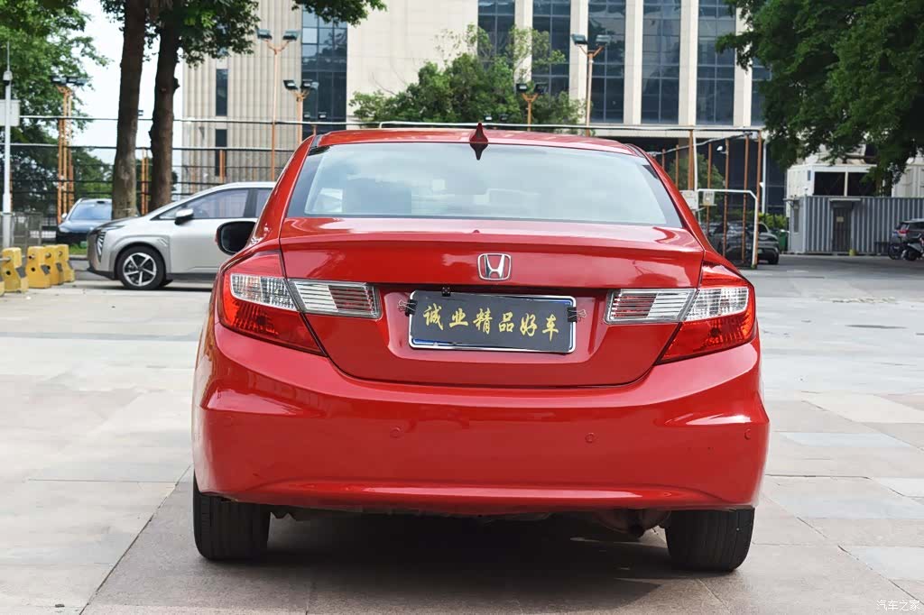 Honda Civic, 2012 все фото