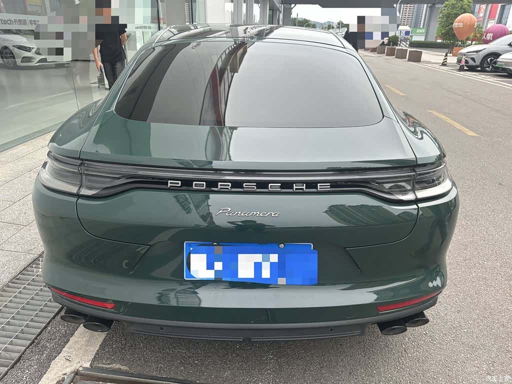 Porsche Panamera, 2023 3