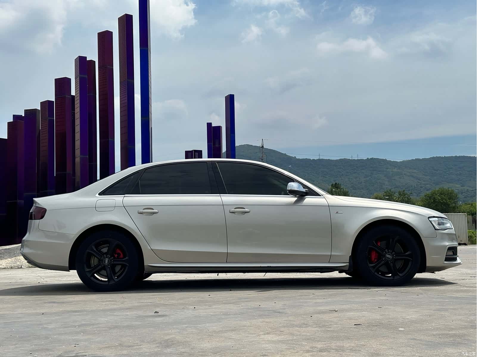 Audi A4L, 2014 7