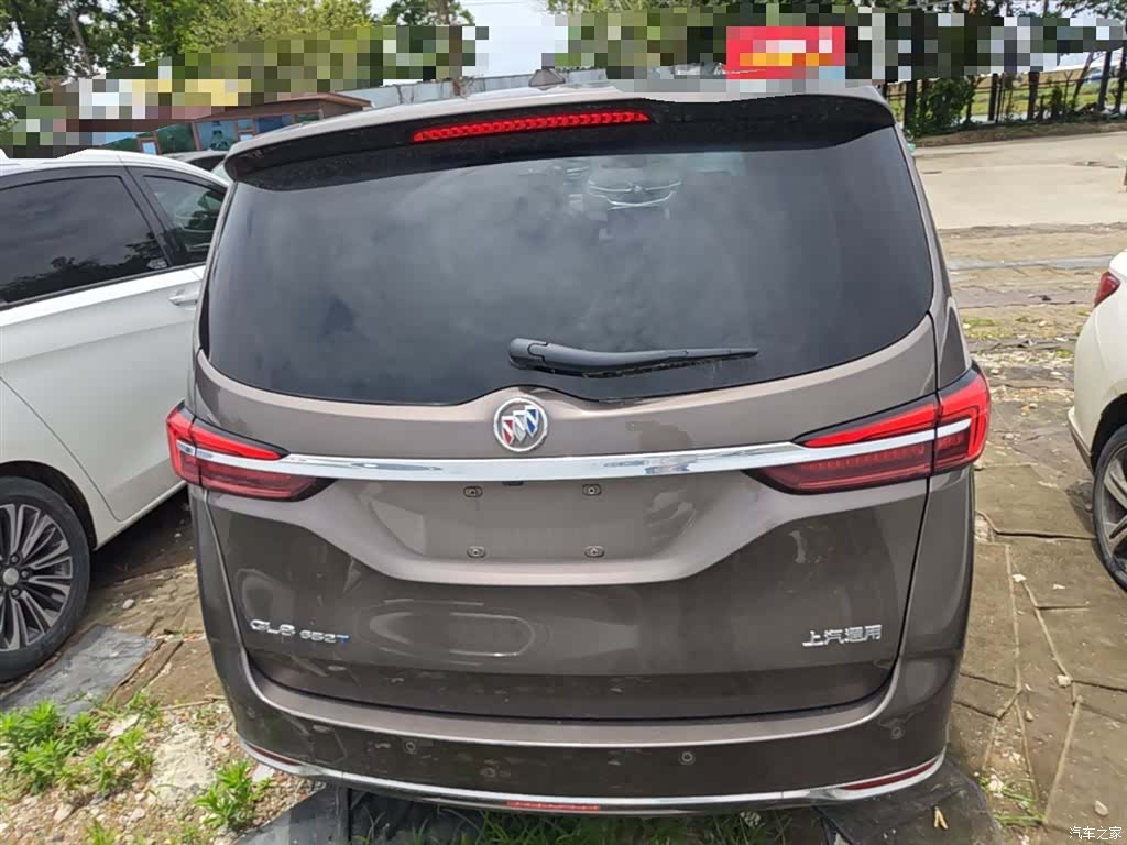 Buick GL8, 2022 6
