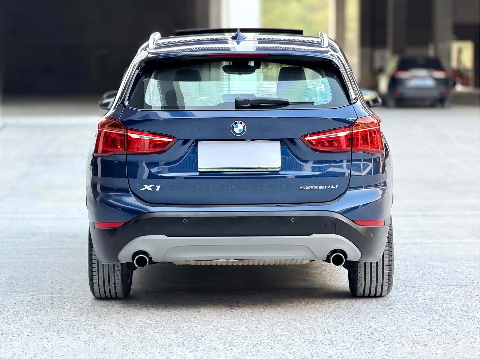 BMW X1, 2019 все фото
