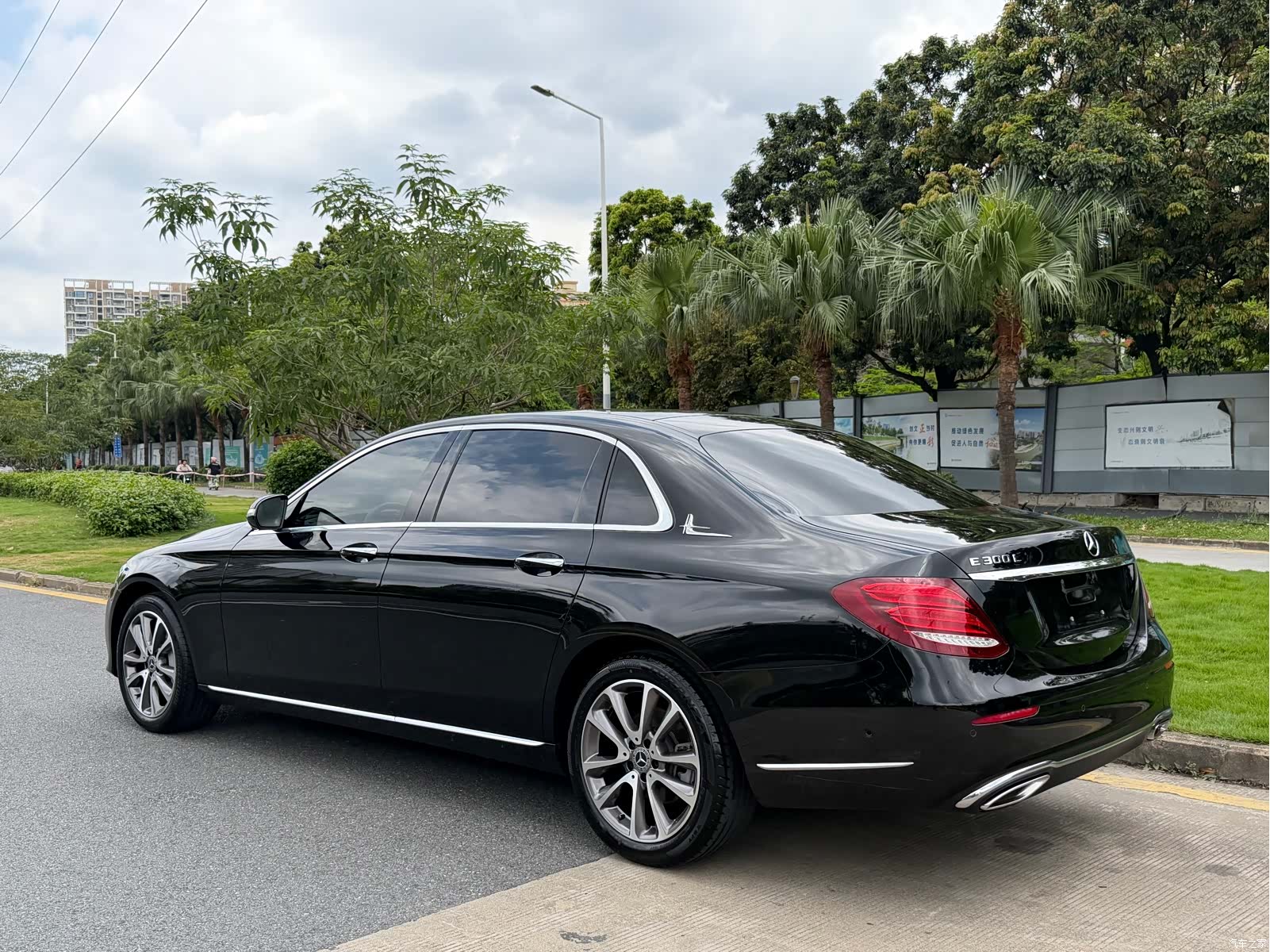Mercedes-Benz E-Class, 2017 6