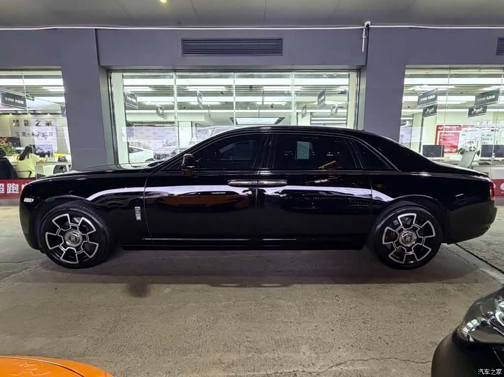 Rolls-Royce Ghost, 2013 3