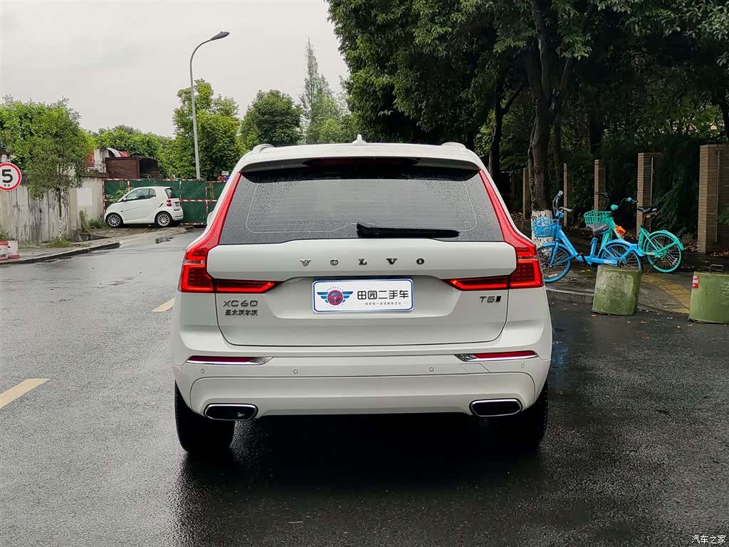 Volvo XC60, 2021 все фото