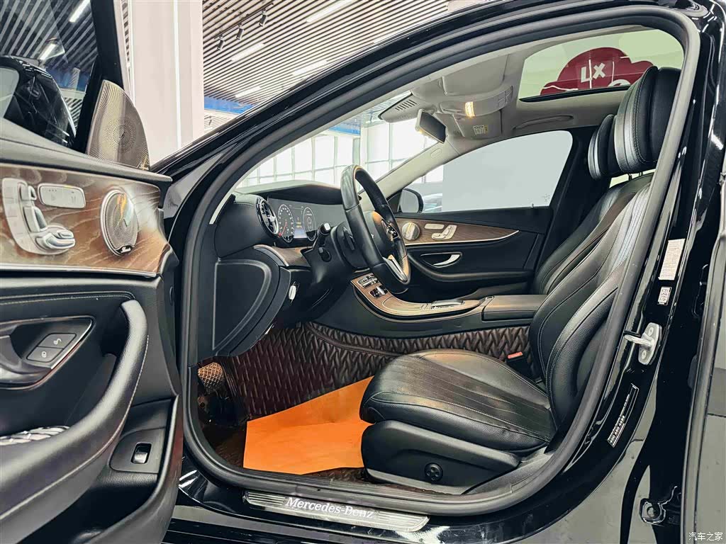 Mercedes-Benz E-Class, 2019 13