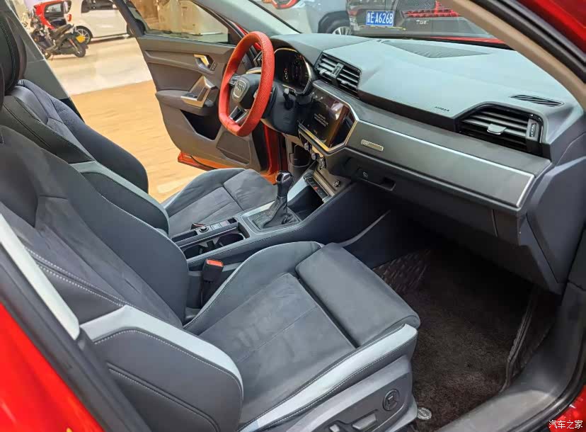 Audi Q3, 2023 6
