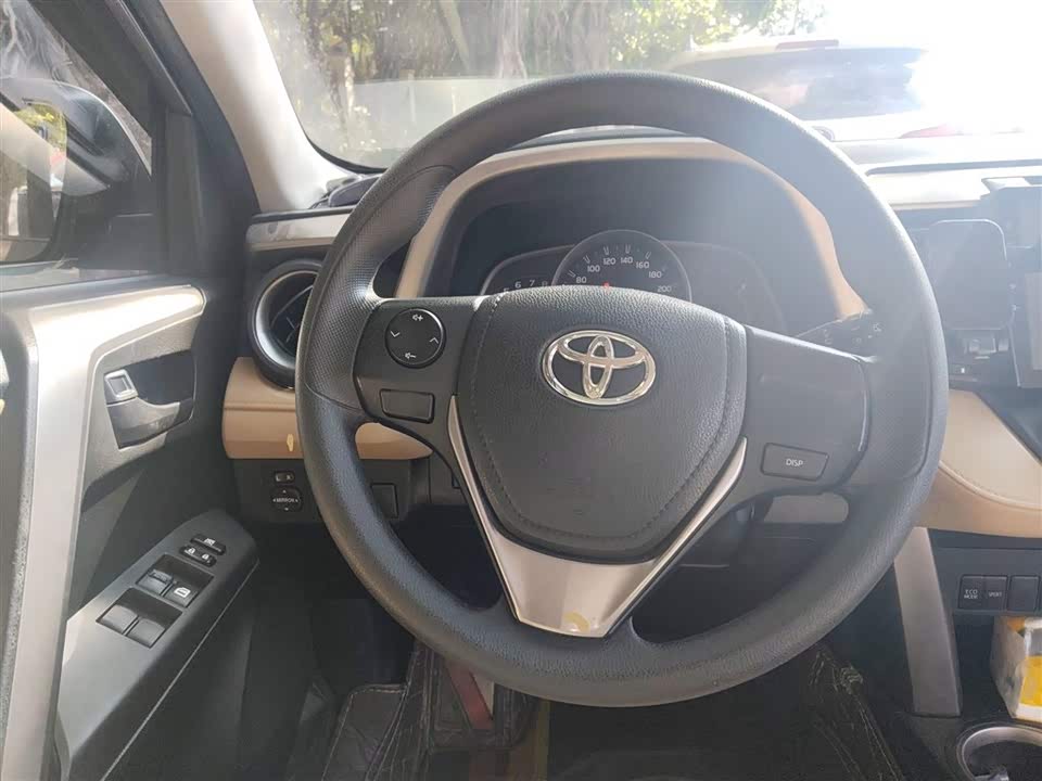 Toyota RAV4 Rongfang
