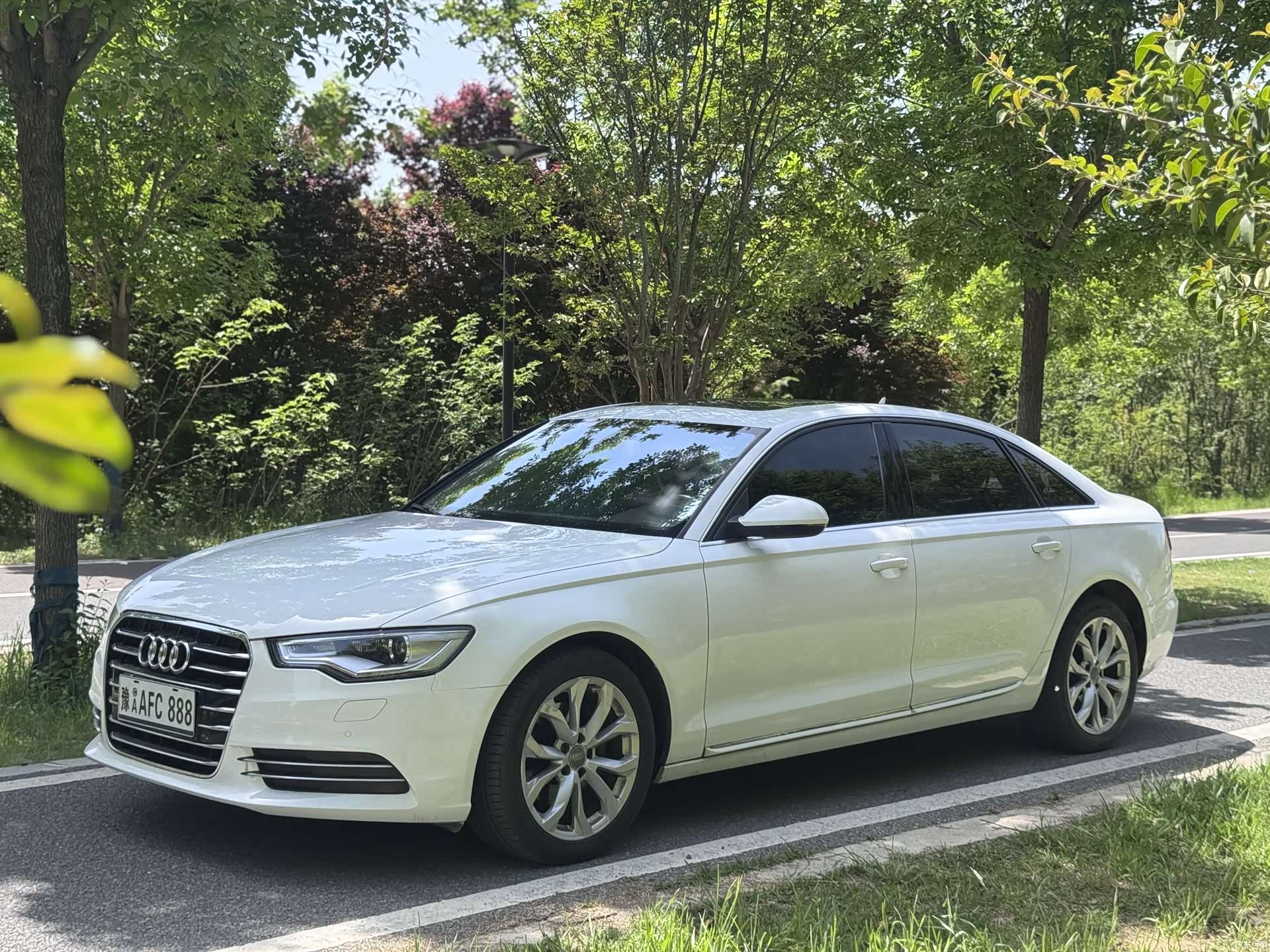 Audi A6L, 2016 1