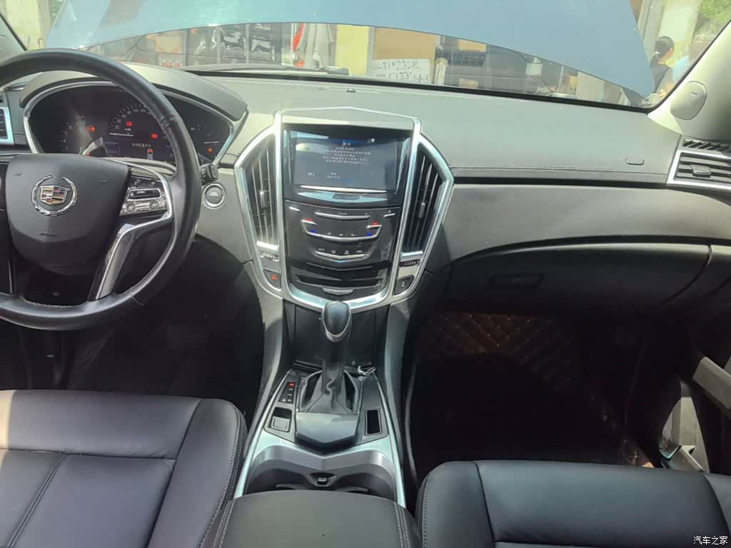 Cadillac SRX, 2015 13
