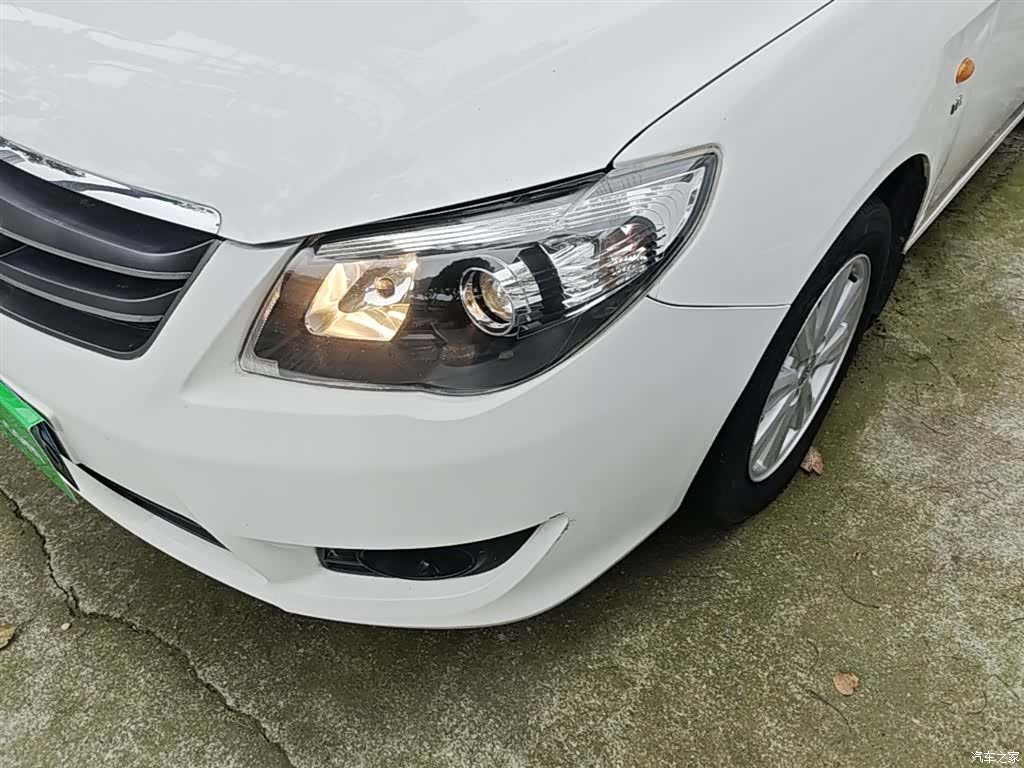 BYD L3, 2015 24