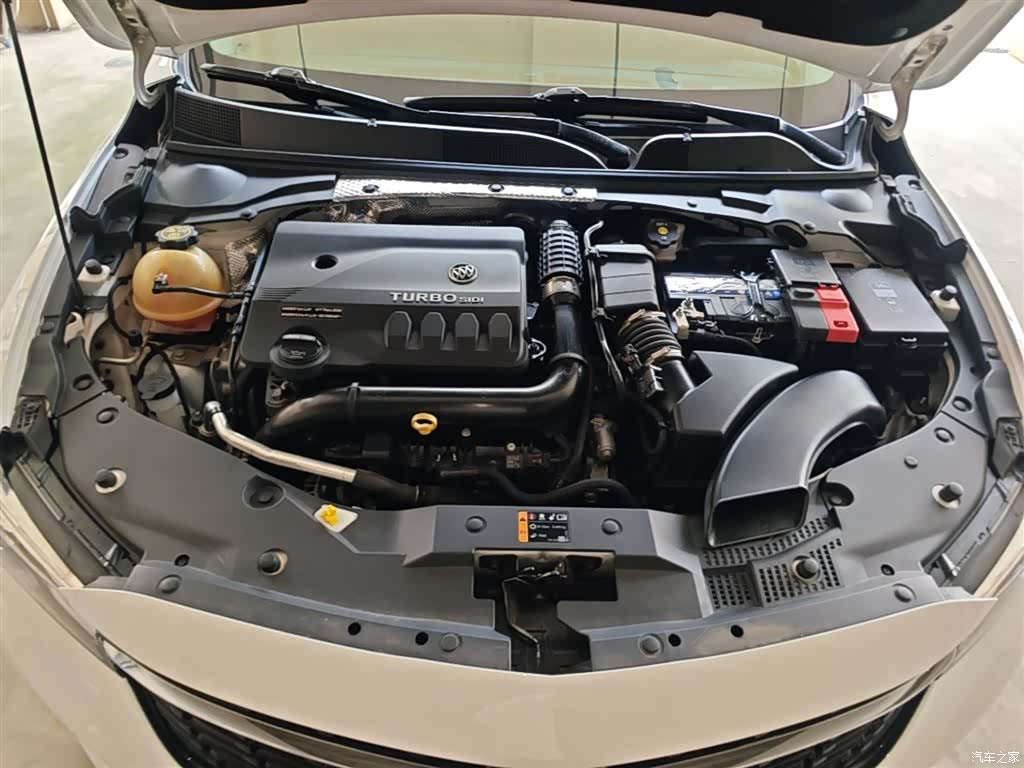Buick Verano, 2022 20